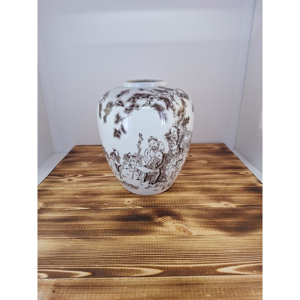 Vintage JAPAN Porcelain‎ vase with Japanese scene man reading scroll brown white